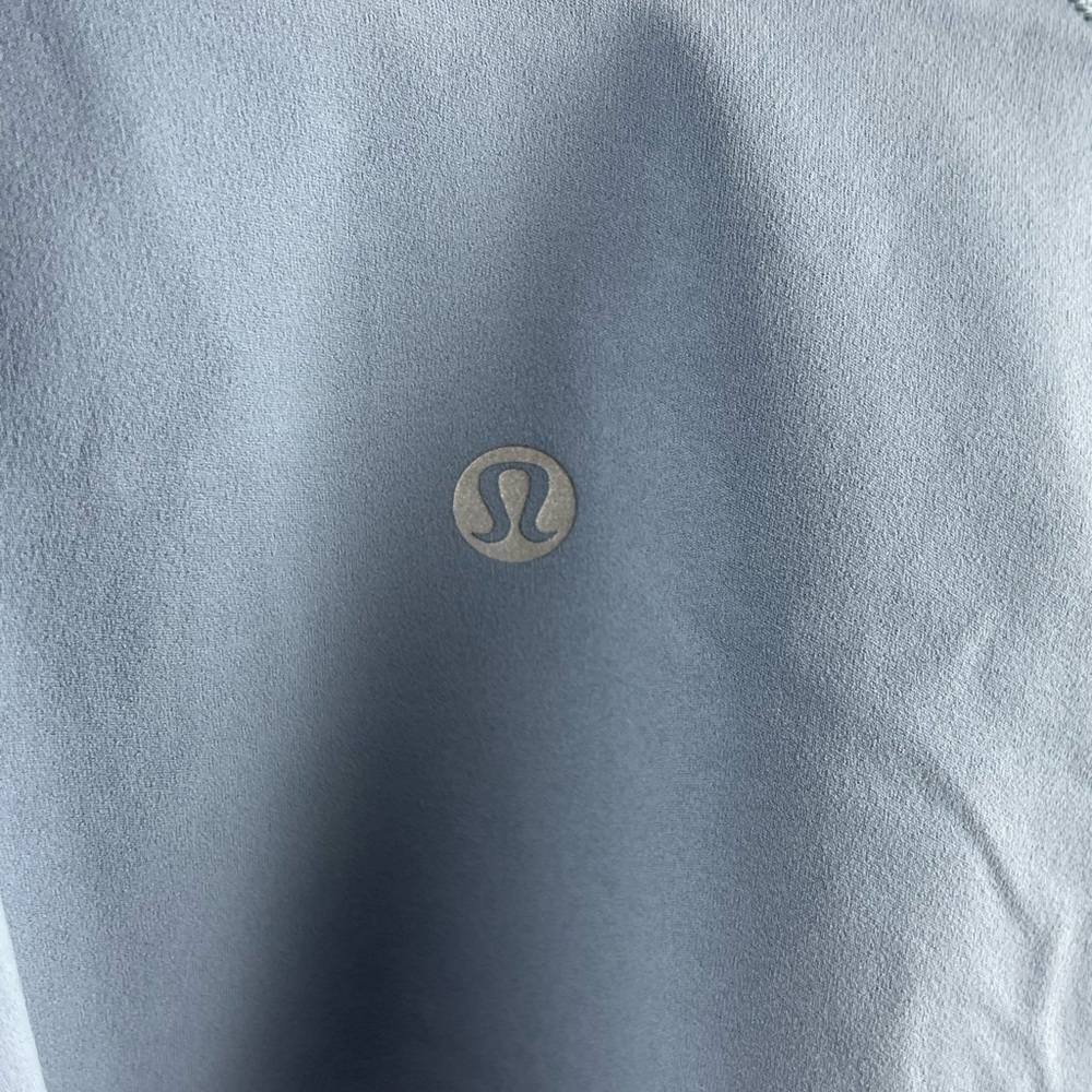 Lululemon Align Tank Chambray Baby Blue Crop Size 6 NEW - Picture 5 of 8